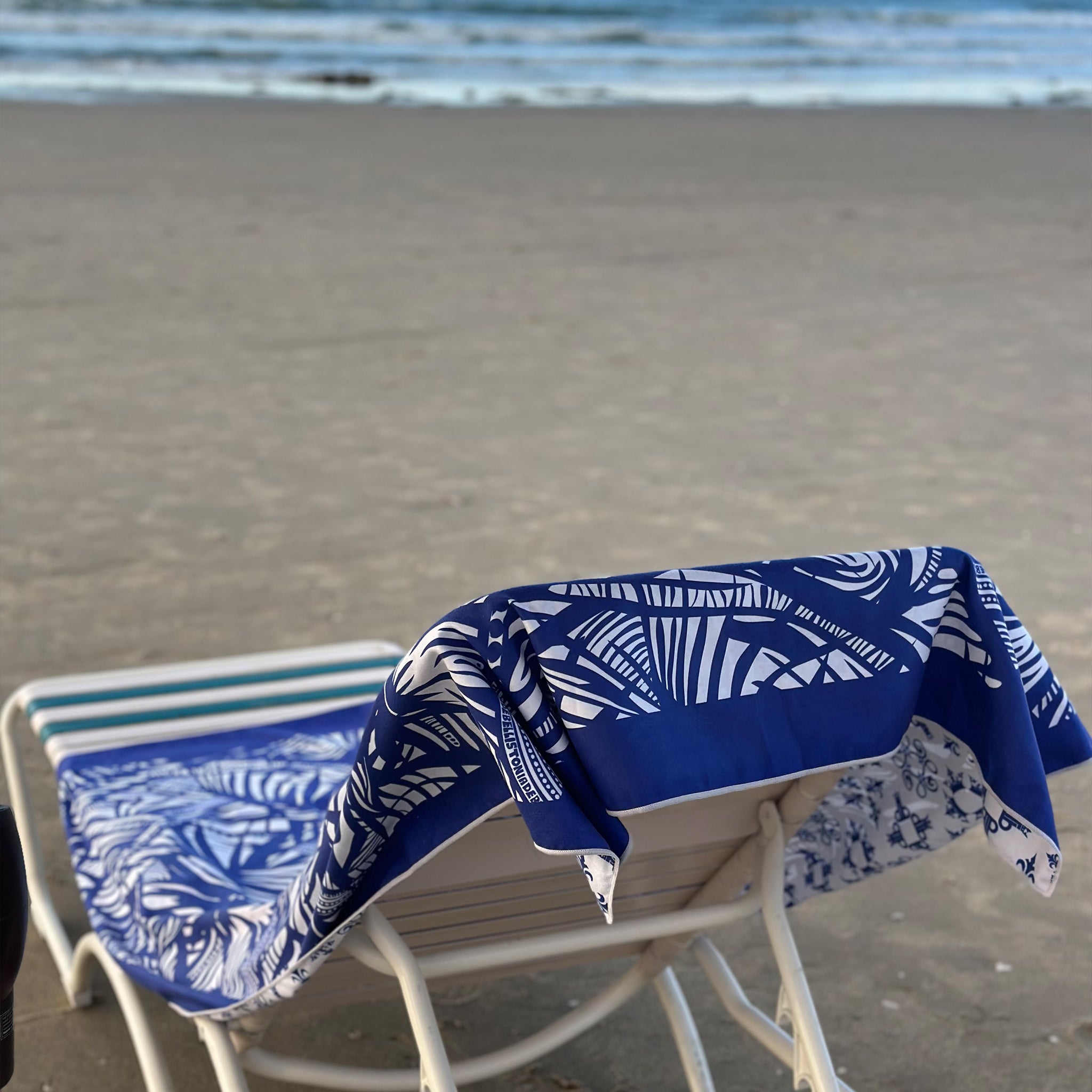 Microfiber Towel - Palm Logo - Indigo/White